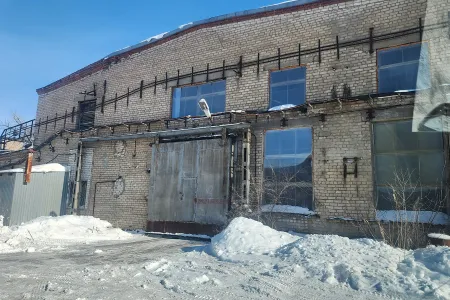 Ворота в цех предприятия