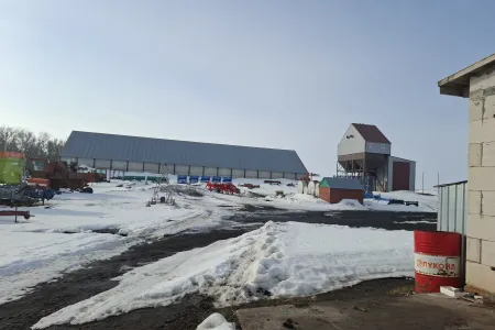 Ангар при первом визите